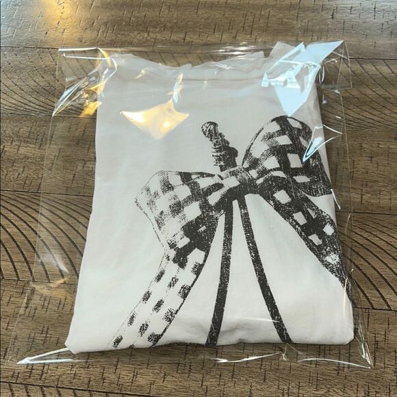 RSQ Made in 🇺🇸 Cherries 🍒 & Bow Graphic 💯 Cotton Tee Short Sleeve - Picture 14 of 17